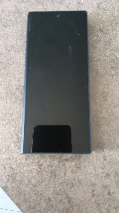Vand samsung fold 6 cu garntie 12 g ram 256 g memorie