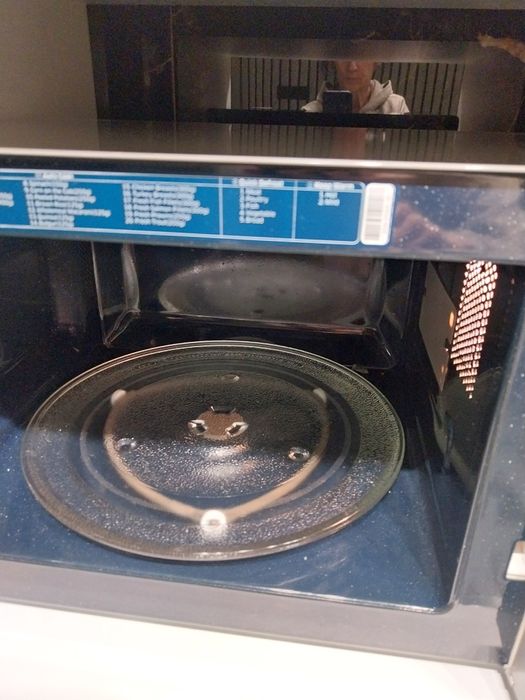 Cuptor  microunde Samsung