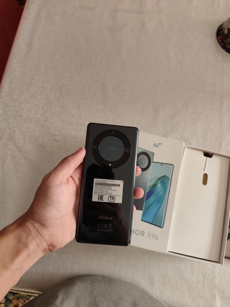Honor X9a 6/128GB ideal yengide