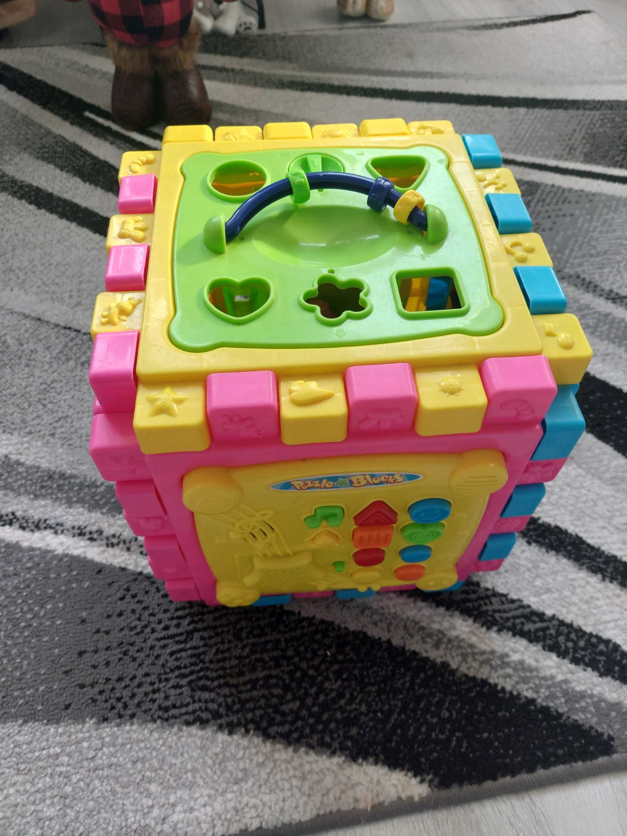 Интерактивен куб M-Toys