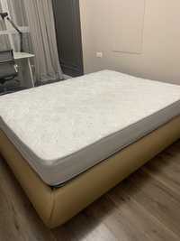 Кровать спальная с матрасом 160 x 200
