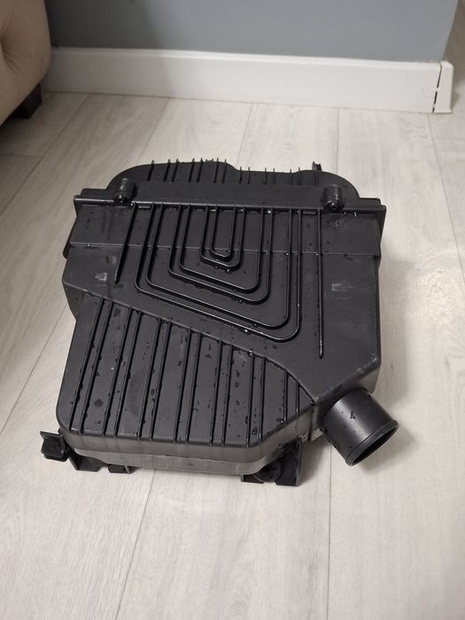 Корпус воздушного фильтра для Renault Sandero (2014) — новый