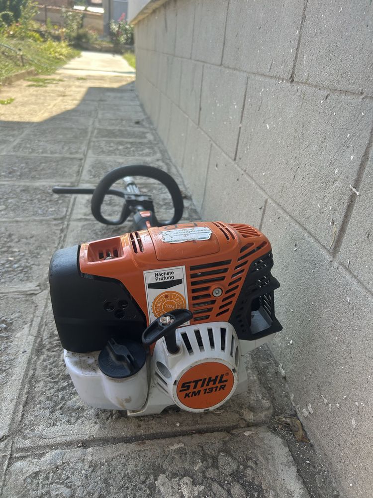 STIHL  KM 131  R