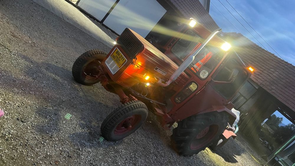 Tractor Utb550 export