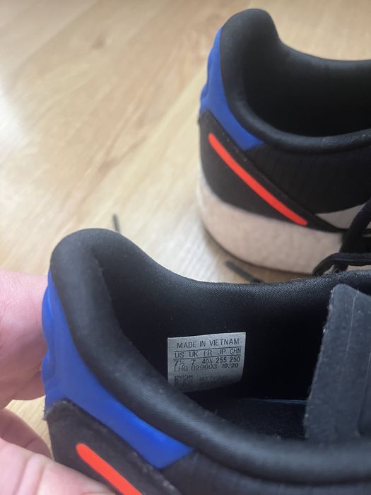 Маратонки Adidas ZX