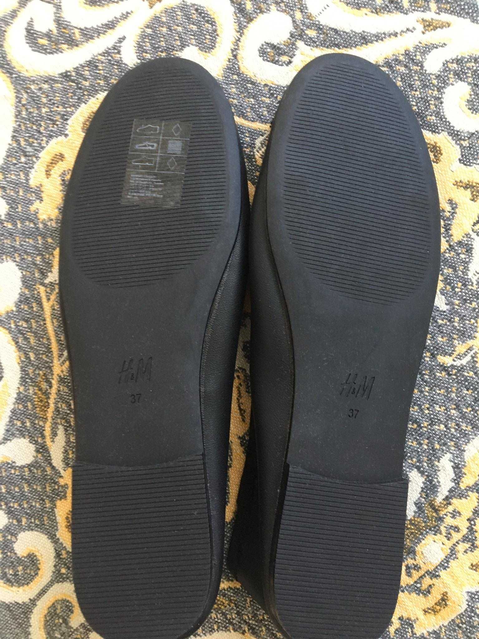 Нови обувки тип пантофки H&M