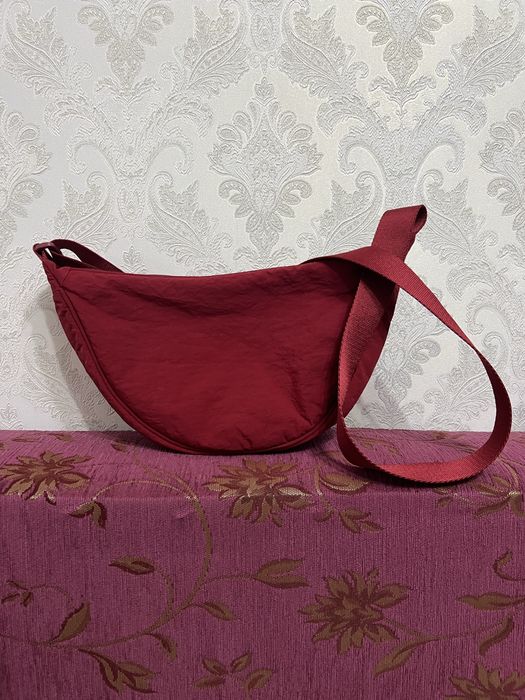 Сумка-бананка Uniqlo