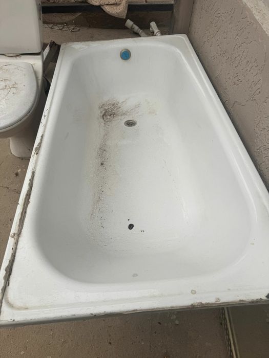 Продается ванна .