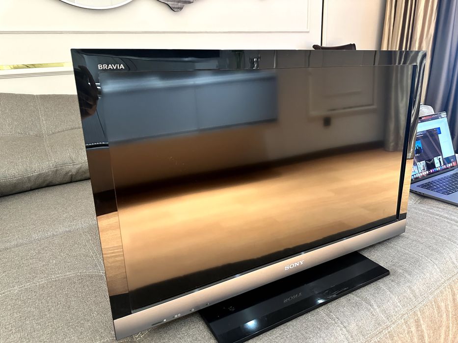 телевизор Sony. Model; KDL-32EX600