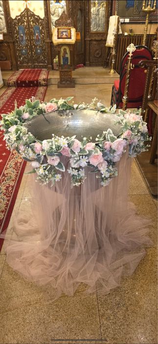 Decoratiune cristelnita