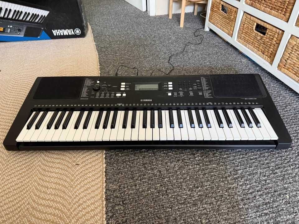 Синтезатор Yamaha PSR-E363