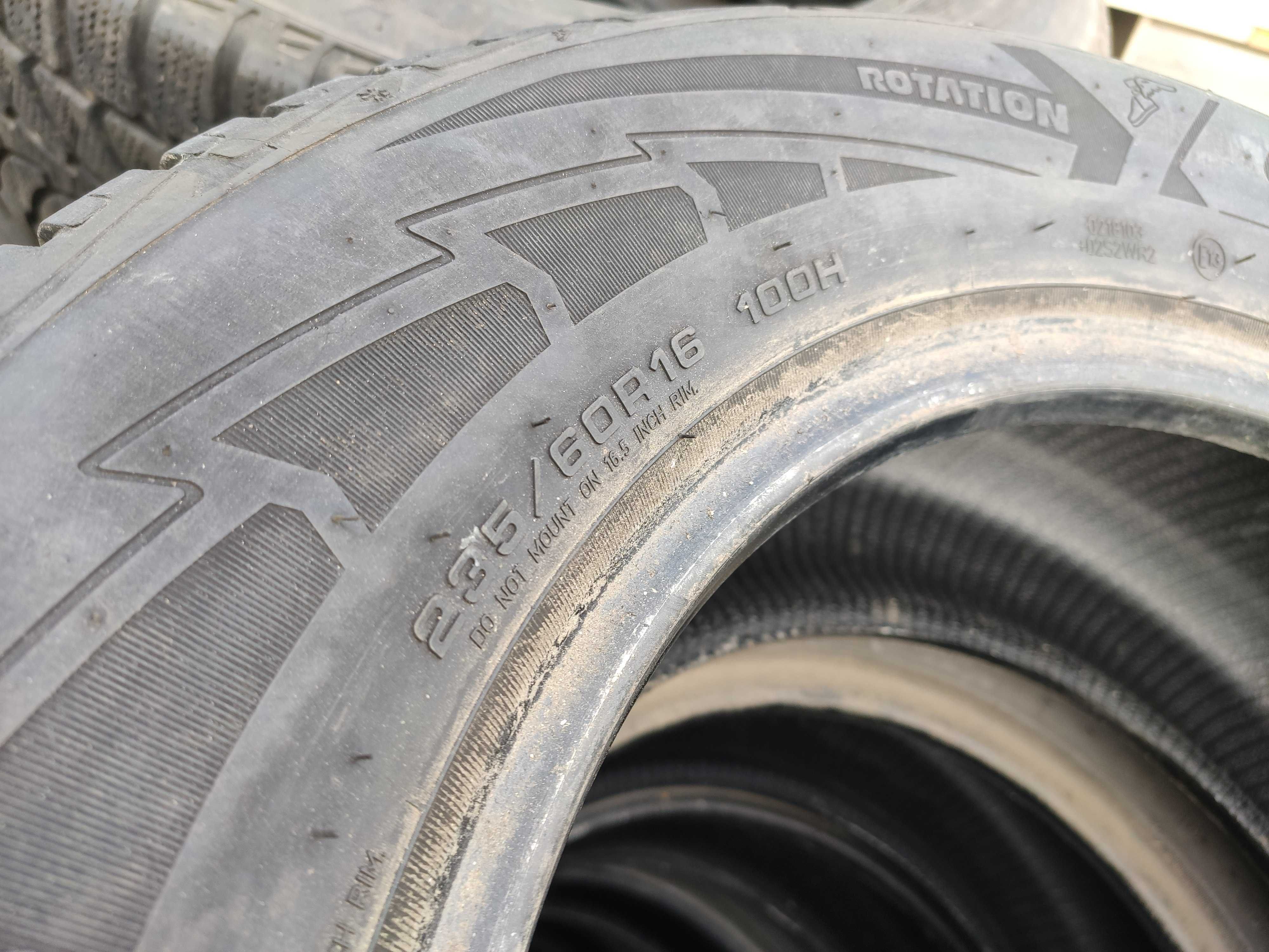 2бр Зимни гуми 235 60 16 - Goodyear