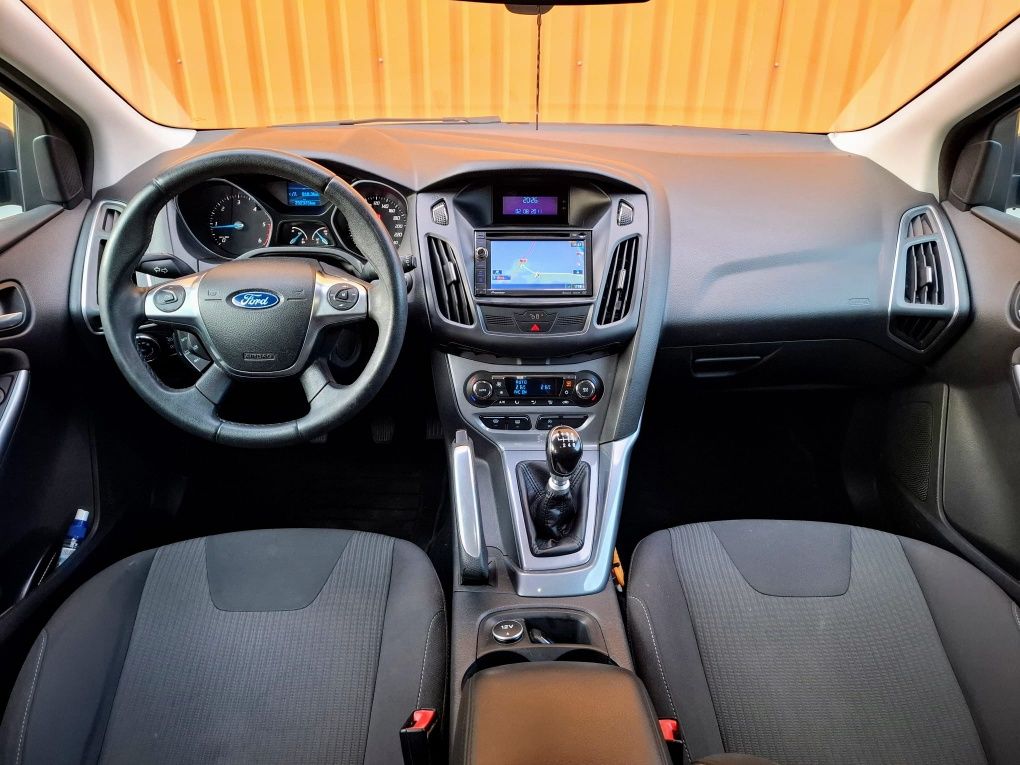 Ford Focus Titanium Edition An 2011 Euro 5 Motor 1.6 TDCI 115 CP