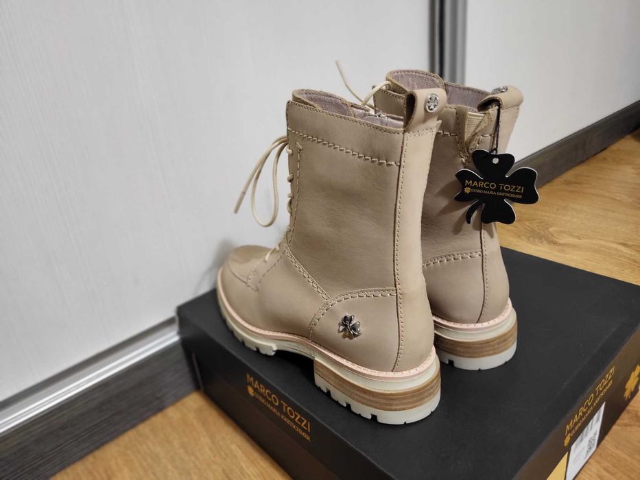 Нови бежови кожени боти Marco Tozzi, 37 номер