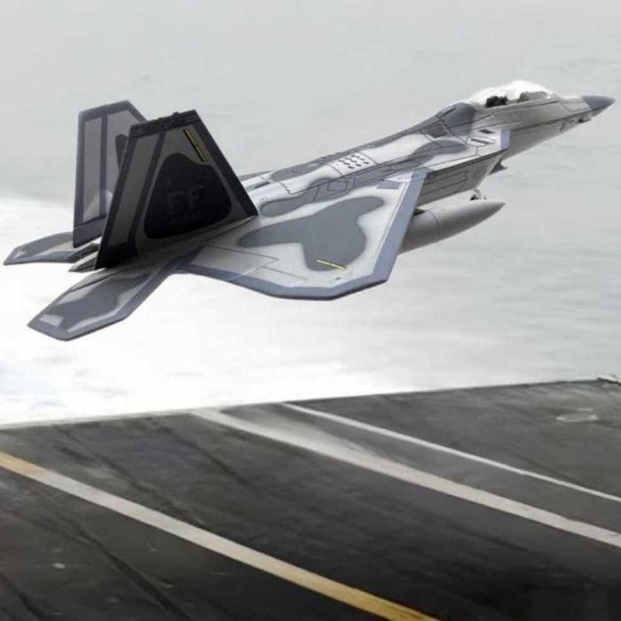 Macheta avion metalica Lockheed Martin F-22 Raptor 1:100 19cm