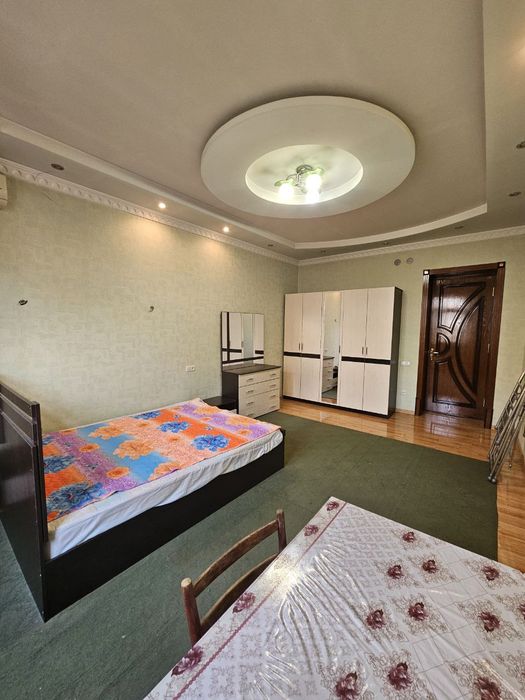 Аренда 3/4/4 Буюк ипак йули метро