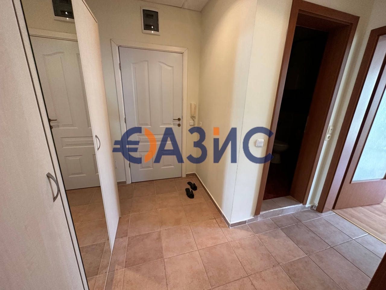 Продава се Двустаен апартамент в Свети Влас - 70 кв.м за 1372 €/кв.м - Снимка #4