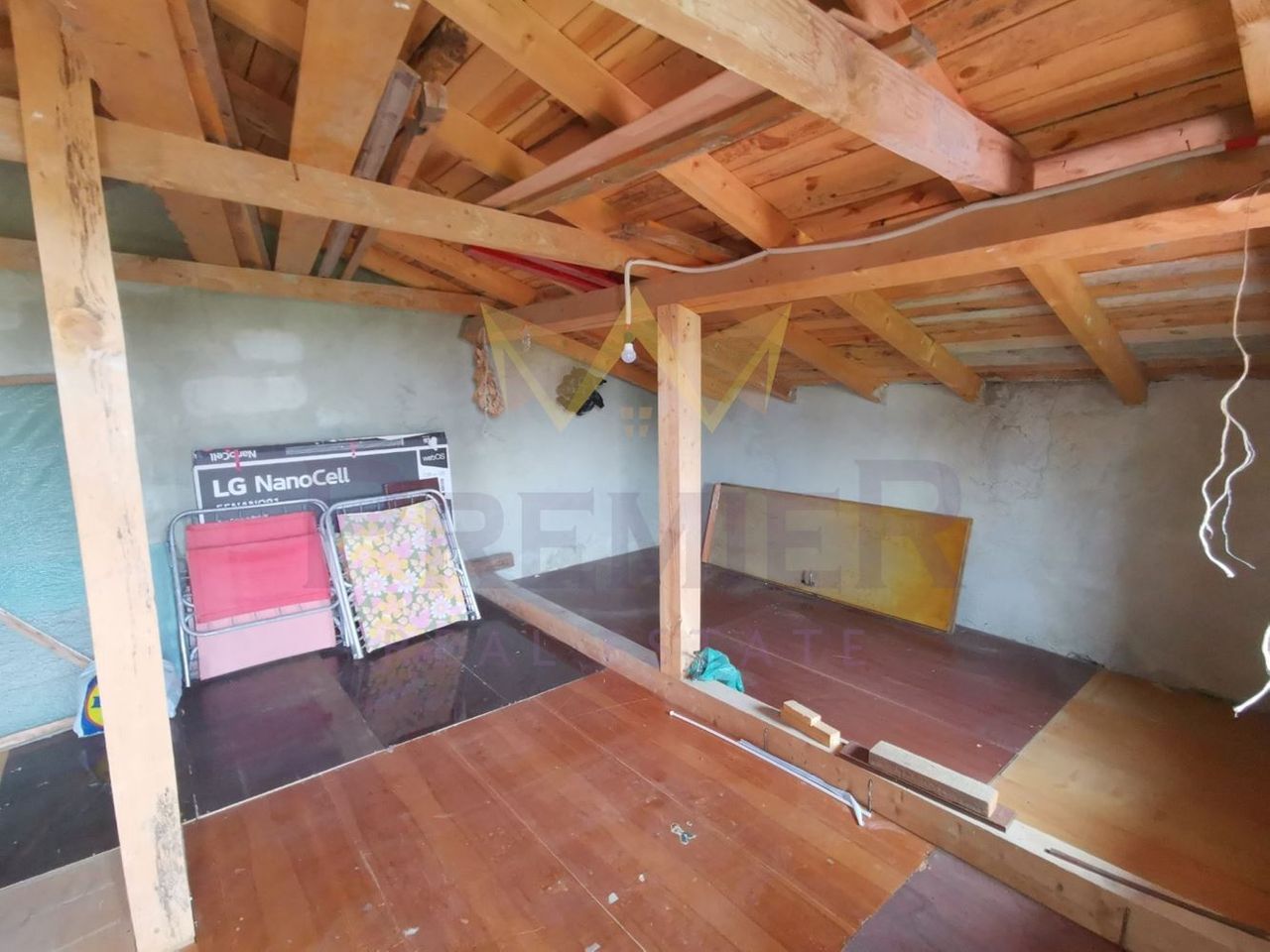 Продава се Къща в с. Соколово, Област Добрич - 194 кв.м за 645 €/кв.м - Снимка #11