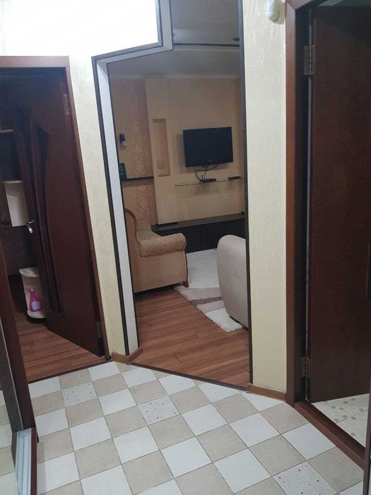 м.Буюк Ипак Йули за КФС 2-комн 1/4 55 м² ремонт мебель техника