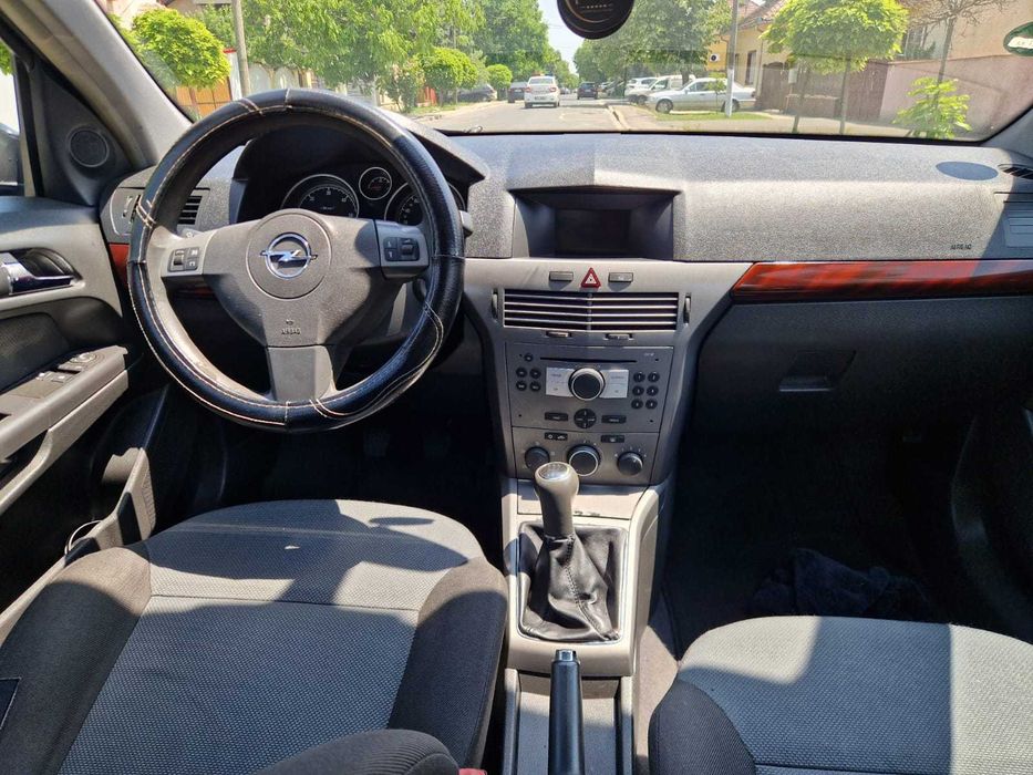 Opel Astra H 1.7 CDTi 101 Cp 2005