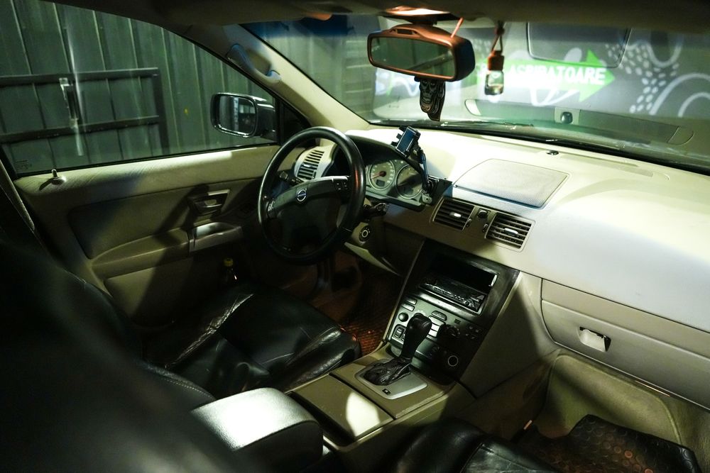 Volvo XC90 2006 · 2.4 D 185 CP · 7 locuri · 4×4