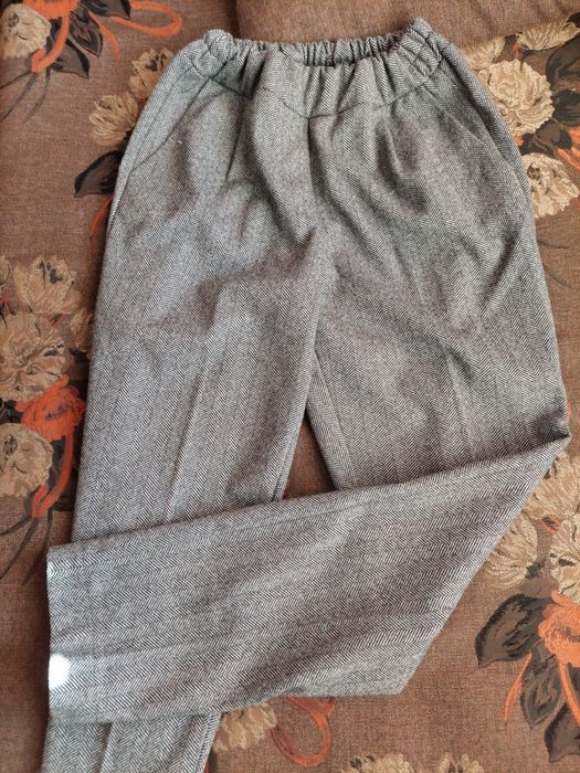 Дамски панталон.
