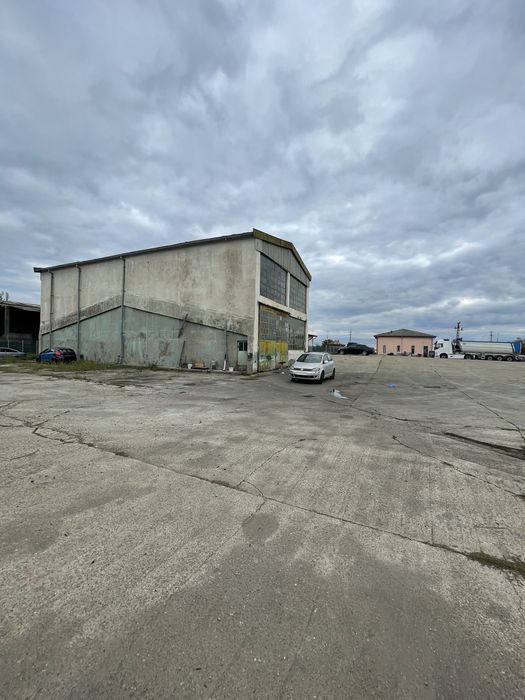 Teren Industrial cu platforma betonata si Cladiri Industriale