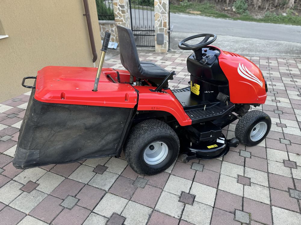 Tractoras tuns iarba gazon V2 16 CP
