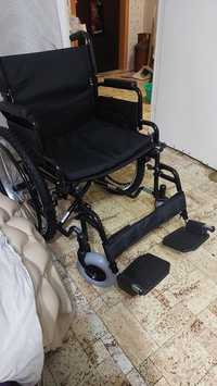 Продам коляску для людей с ограниченными возможностями.