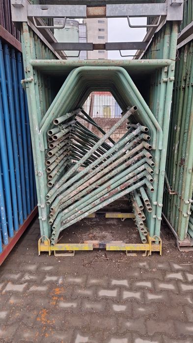 Schela 40 euro cadrul  16 euro podul