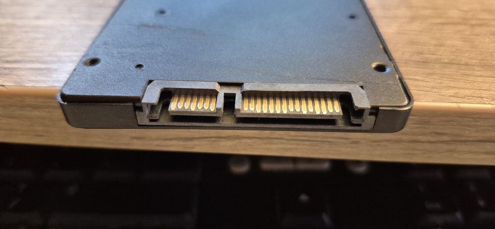 SSD 128 GB (SolidStateDrive)