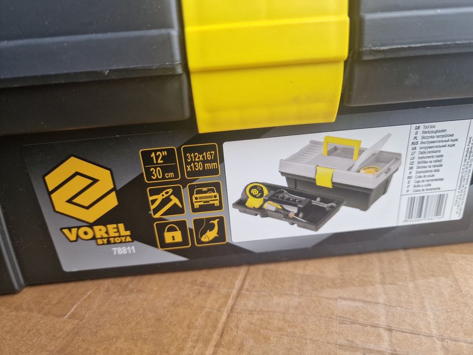 Cutie scule mecanica, spatii depozitare , raft interior.

Dimensiune: