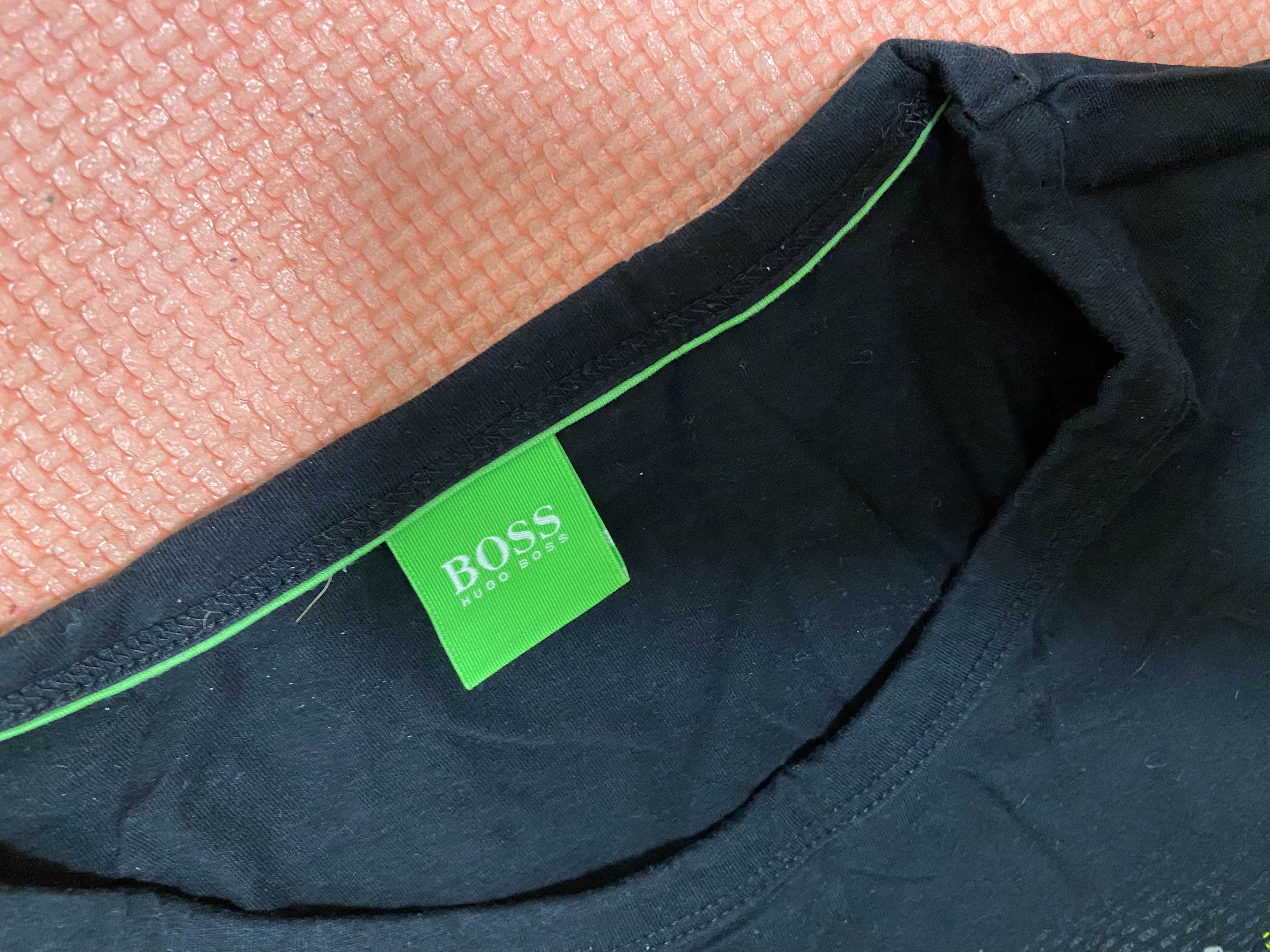 ''Hugo Boss Togn 1''оригинална мъжка тениска Л размер