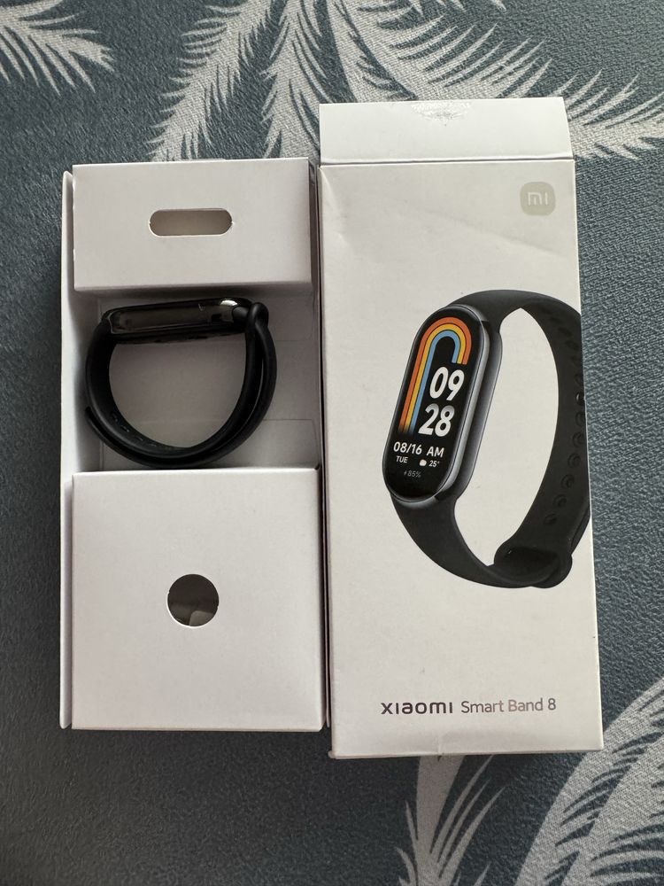 Xiaomi mi band 8