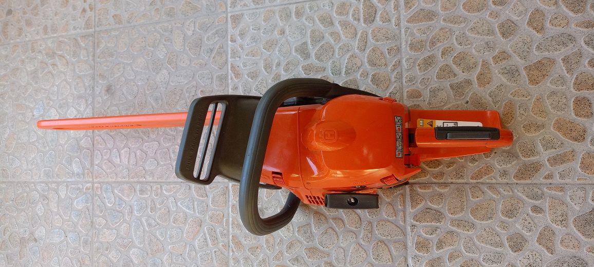 Резачка за дърва Husqvarna 450