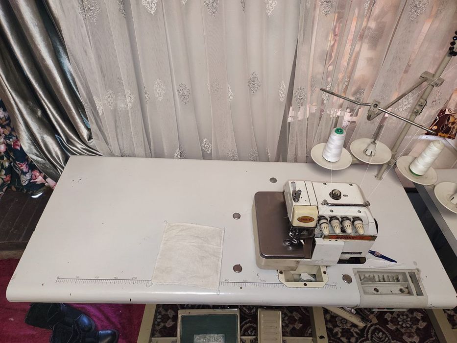 Жимсу аверлок тикув машинаси