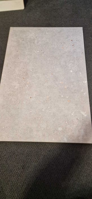 Gresie 2 cm 60x60 pardoseala flotanta
