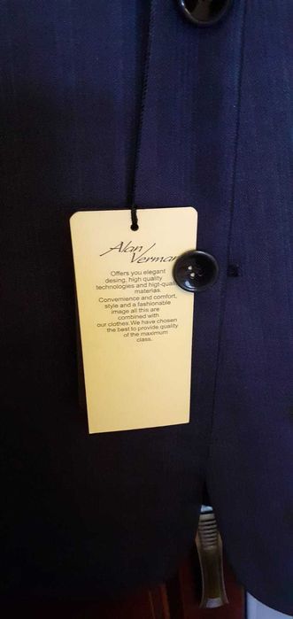 Мужской костюм новый