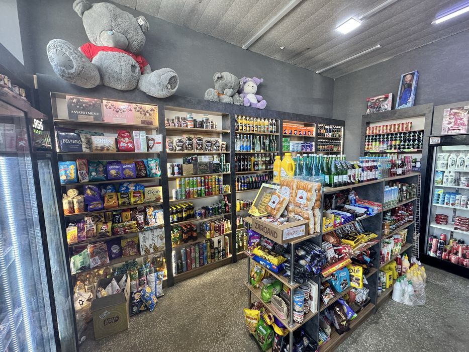 Oziq ovqat biznesi sotiladi