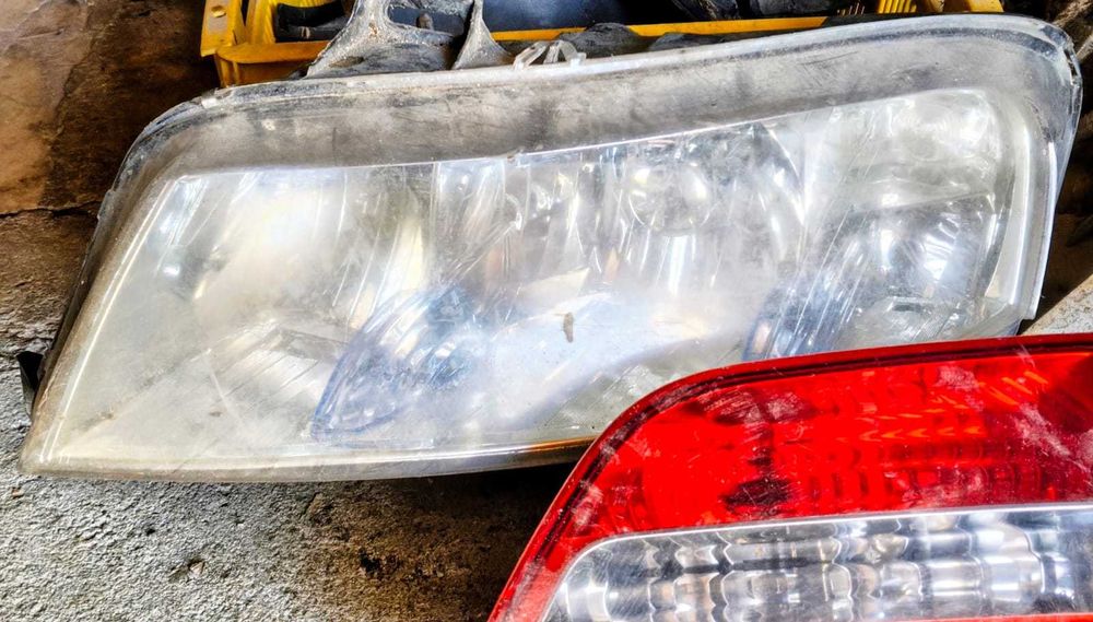 Комплект Фарове и Стопове за Fiat Stilo