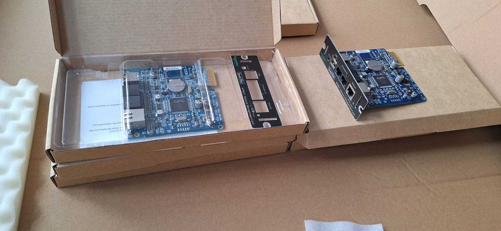 APC ups server Network Management Card 2 Schneider AP9631 NMC2 AP9335T