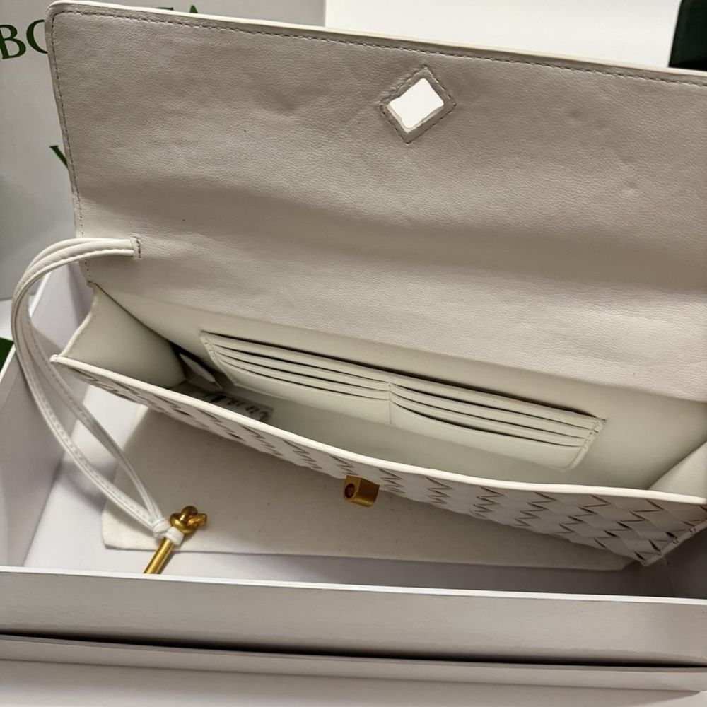 Bottega Veneta, сумка, клач