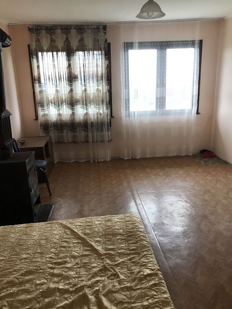 Продавам къща вила кошарица местностплазовец
