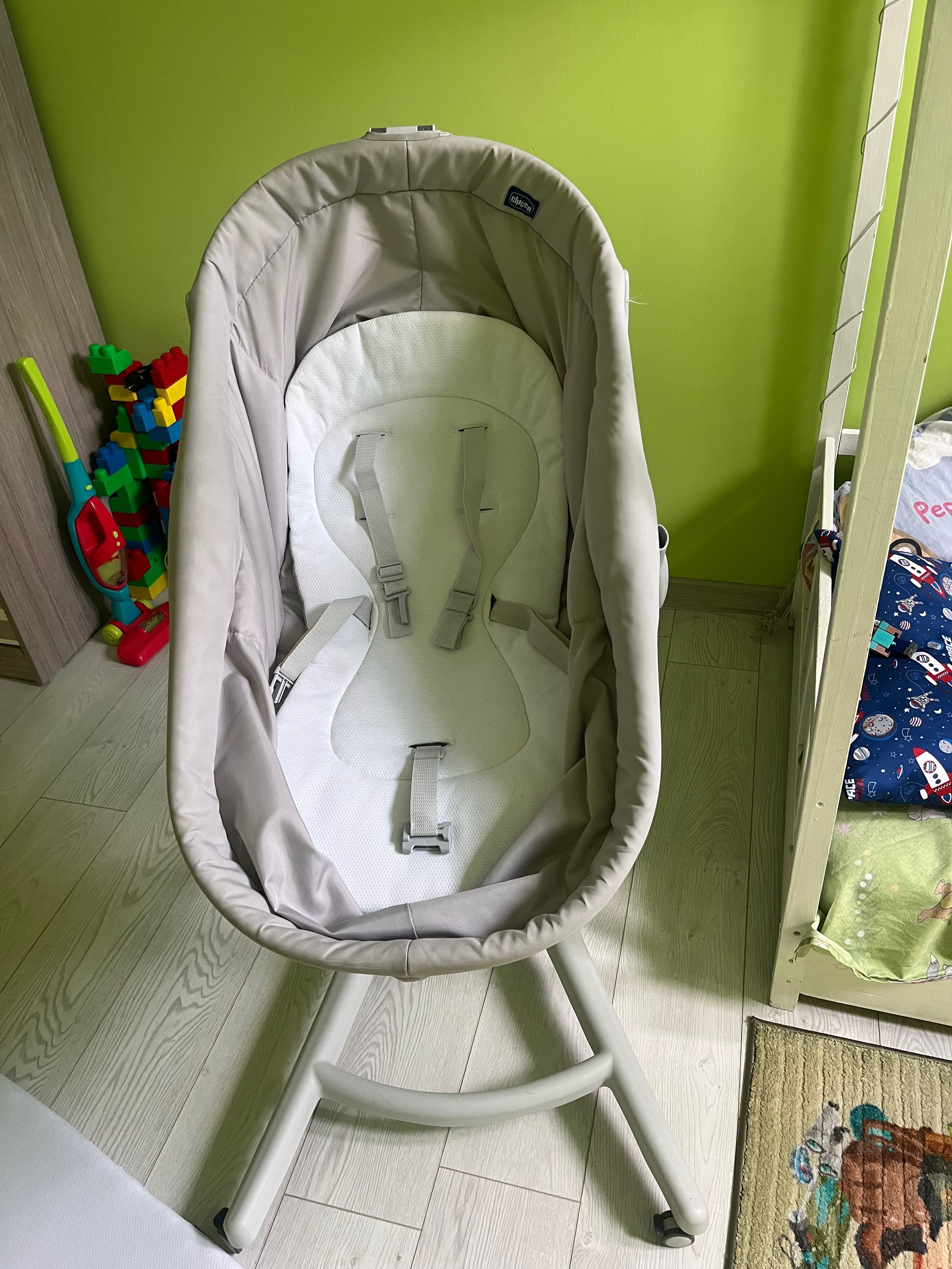 Chicco baby hug шезлонг