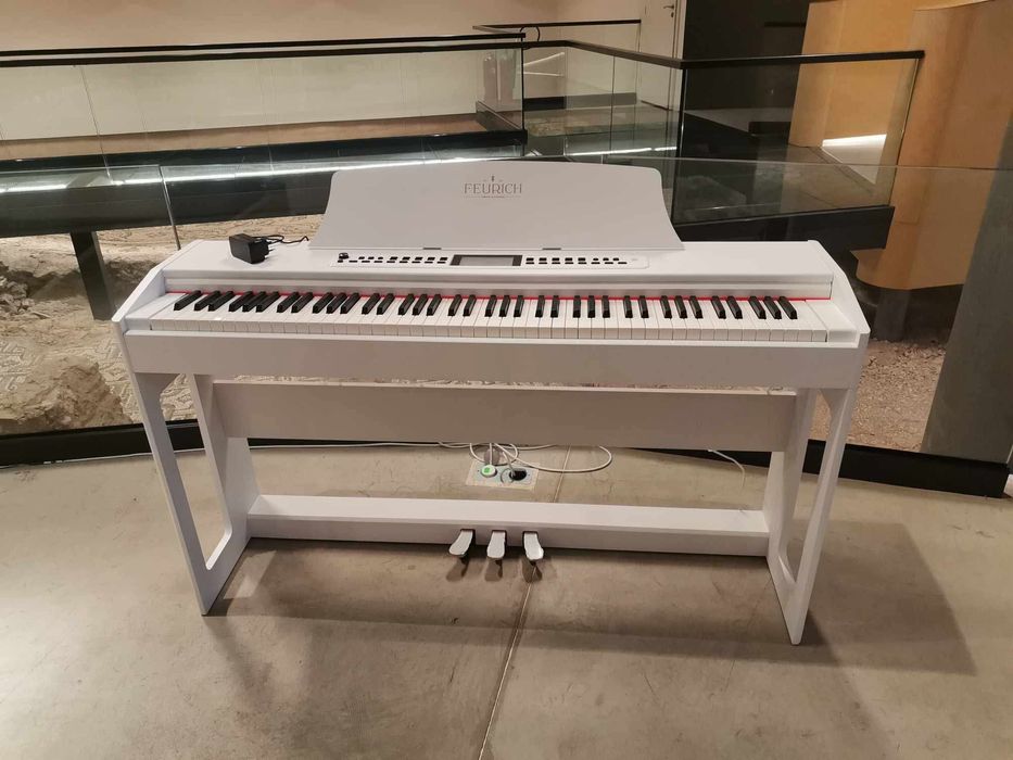 Дигитално пиано FEURICH Olya Evo бяло