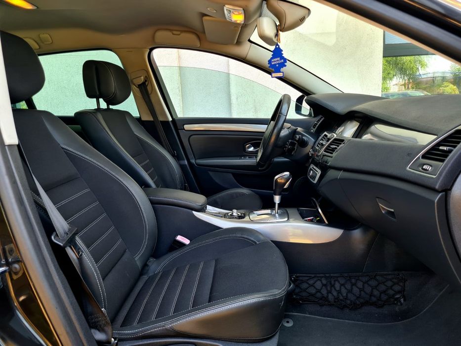 OCAZIE! Renault Laguna Automata, 1.5 dci, Euro 5,An 2014,3200 EURO