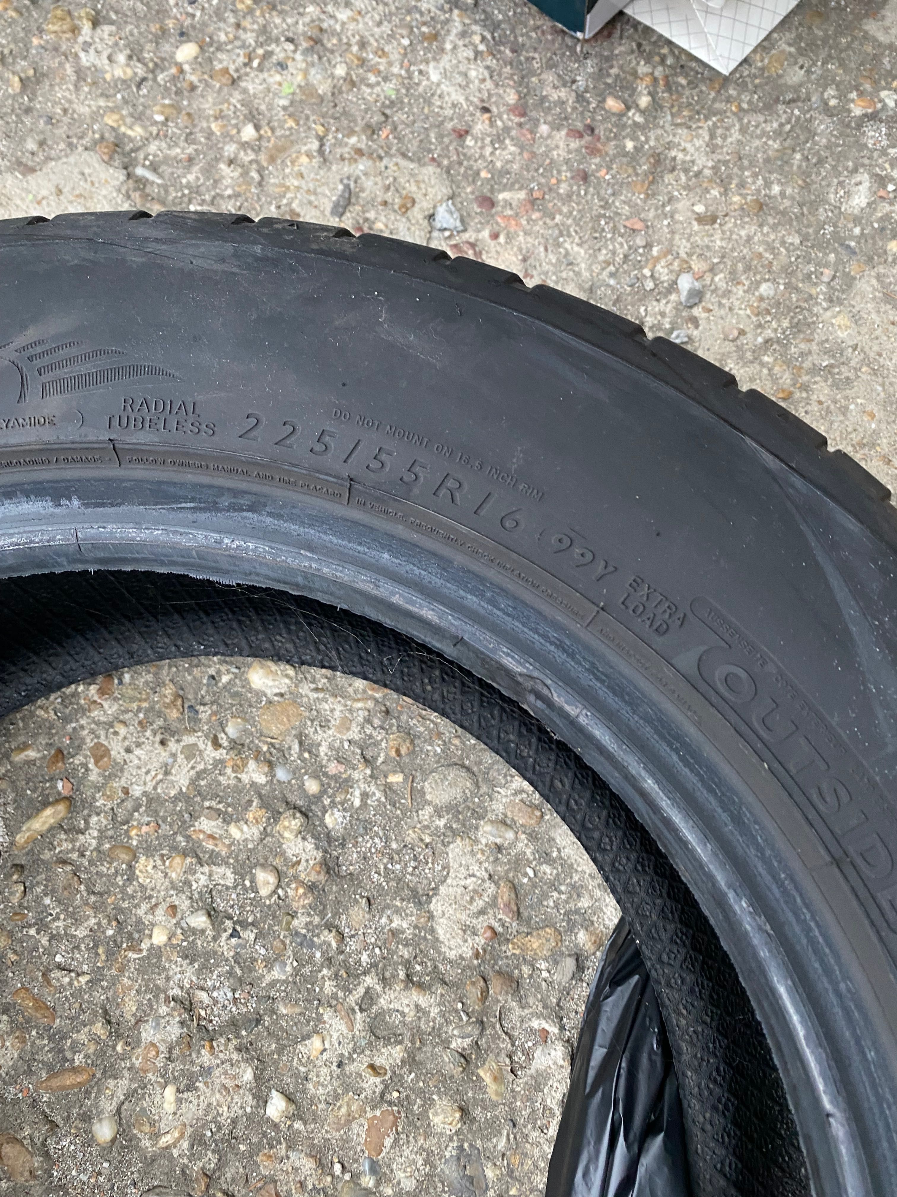 225 / 55 / 16 летни гуми Dunlop sport maxx