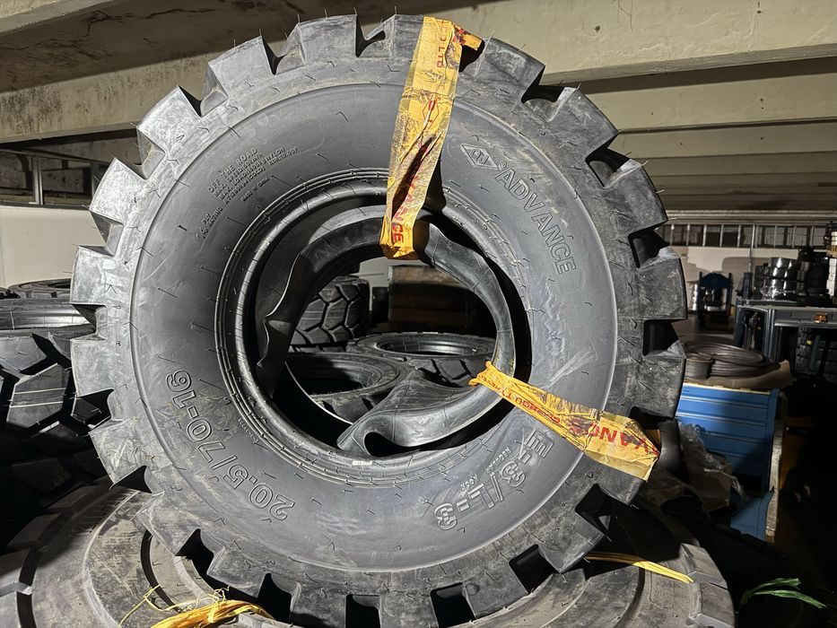 Anvelopa industriala cu camera 20.5 / 70 - 16