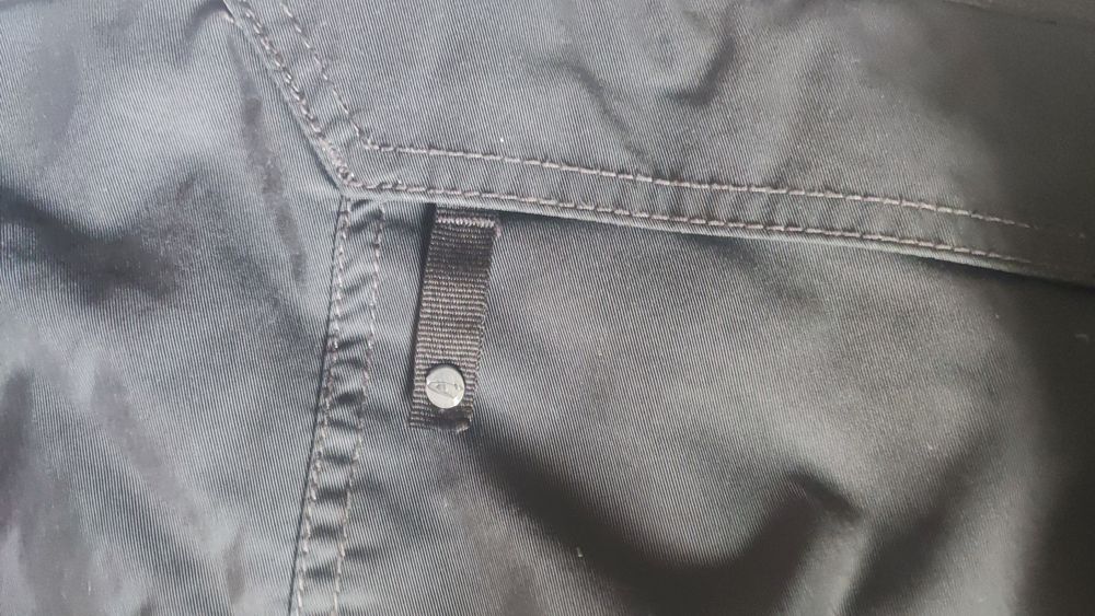 O'Neill зимен спорт .Цвят хаки