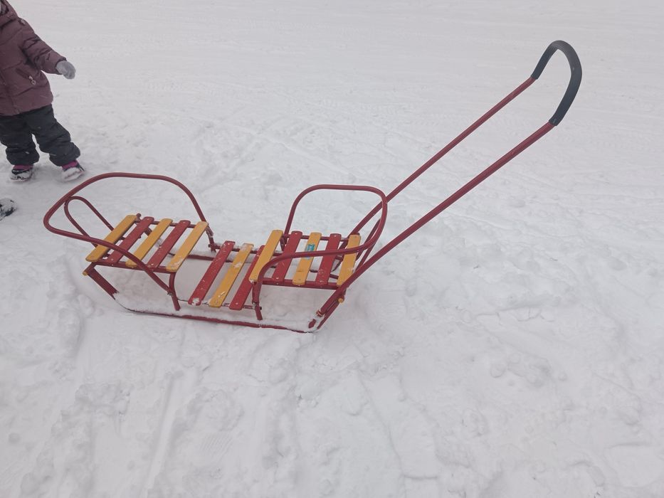 Продам санки двойняшки